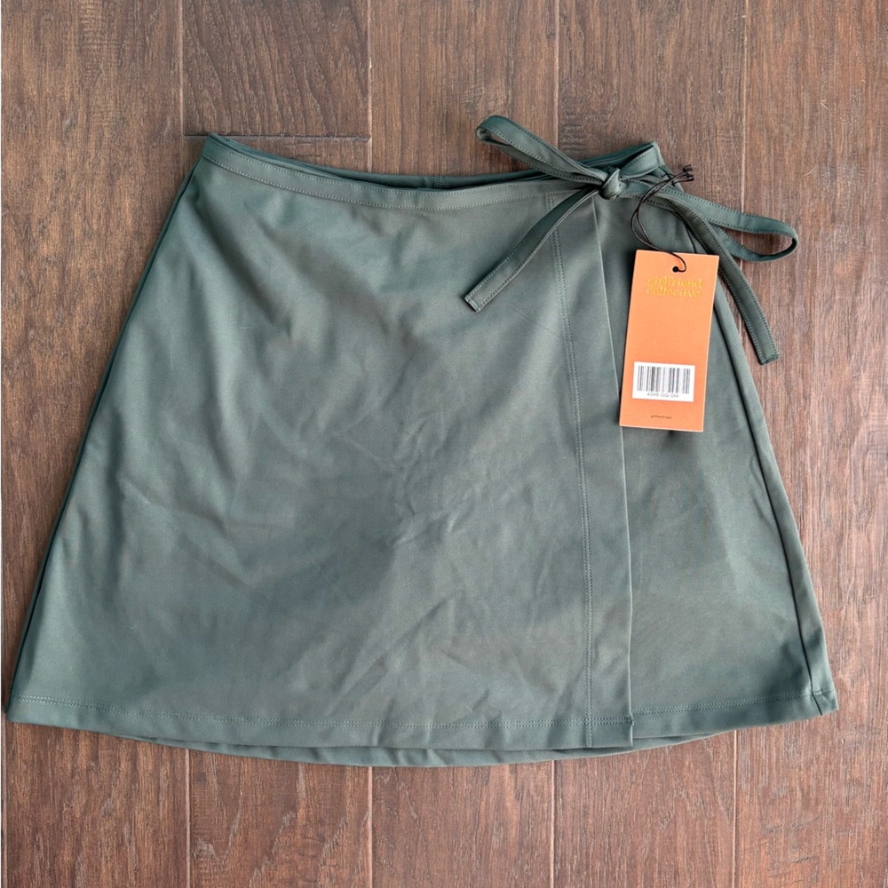 girlfriend collective skirt NWT